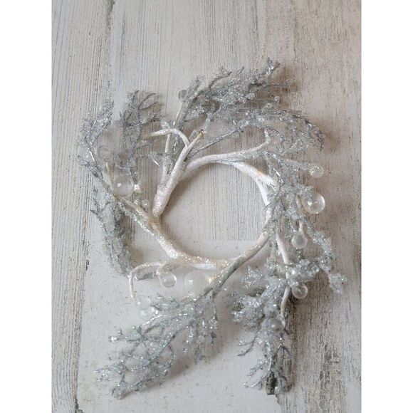 Mini white silver snow tree wreath ornament Xmas decor - Picture 1 of 7